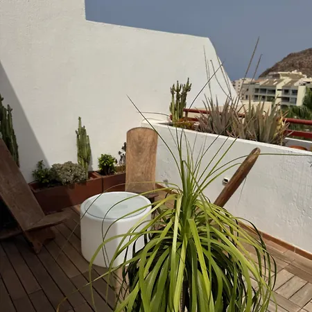 With Pools And Ocean Views Lejlighed Palm-mar
